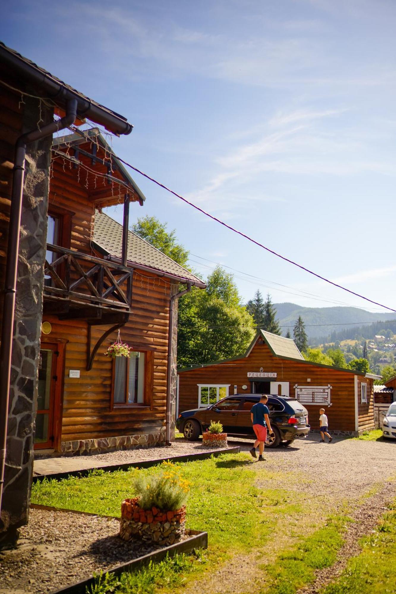 Готель Добрій Ворохта Экстерьер фото
